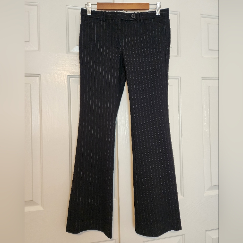 The Limited Vintage Black and White Pinstripe Straight Leg Women's Pants Size 6